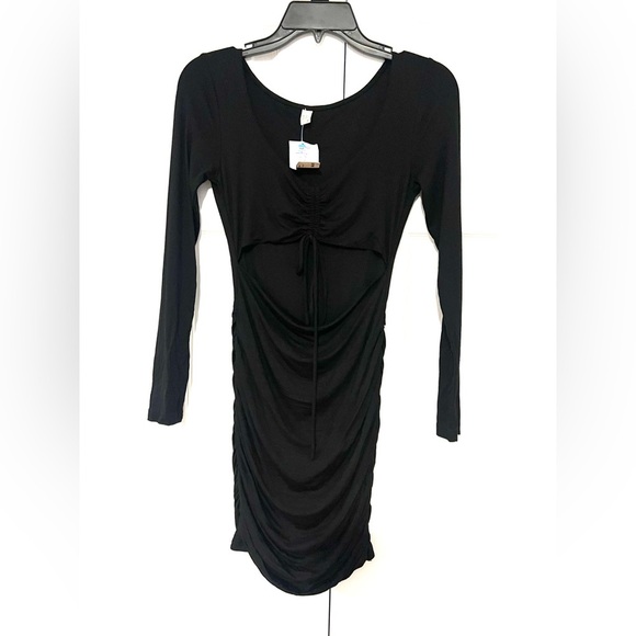 Black Long Sleeve Ruched Mini Dress - Picture 1 of 3